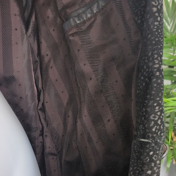 Pelle Studio Women’s Black Leather Trench Coat with Suede Accents 3006 M - Picture 7 of 12